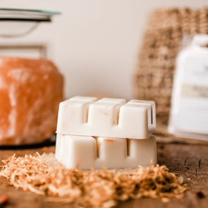 Dark Honey & Tobacco Botanical Melt Collection